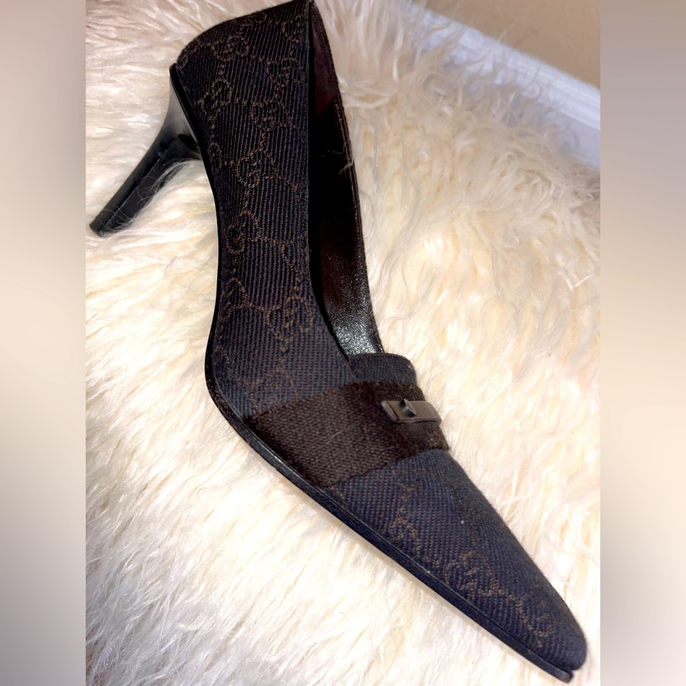 Authentic Brown Fabric Gucci Slip on Shoe